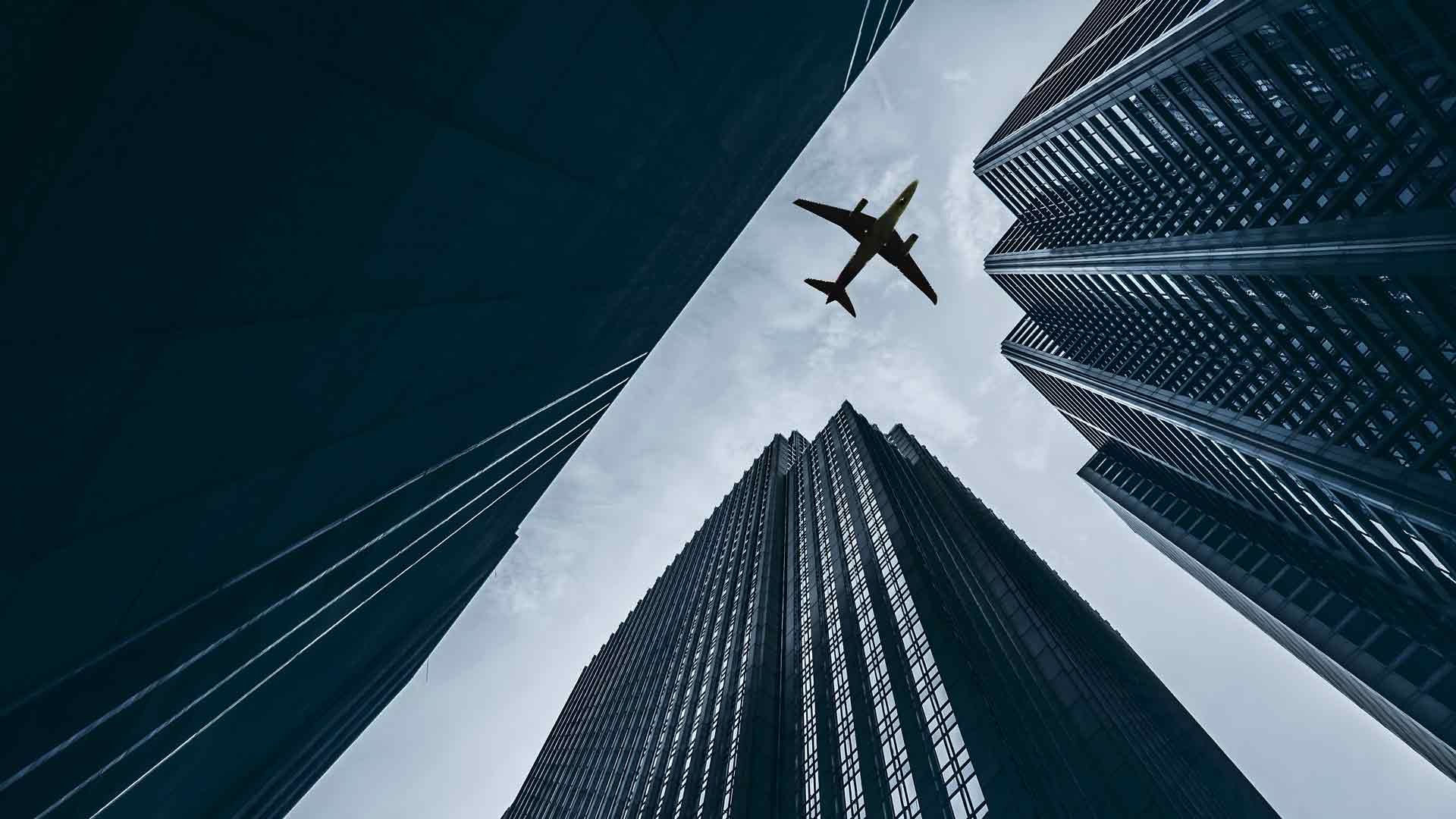 飞机建筑物摩天大楼桌面壁纸