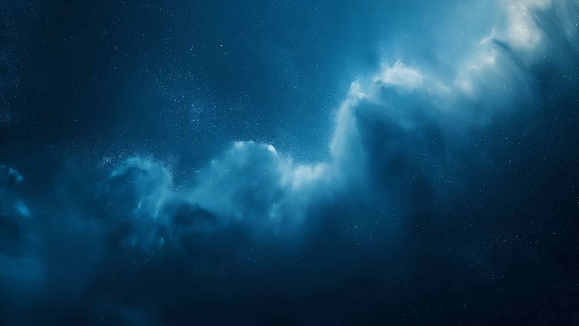 蓝色星云太空云彩 MACOS 壁纸