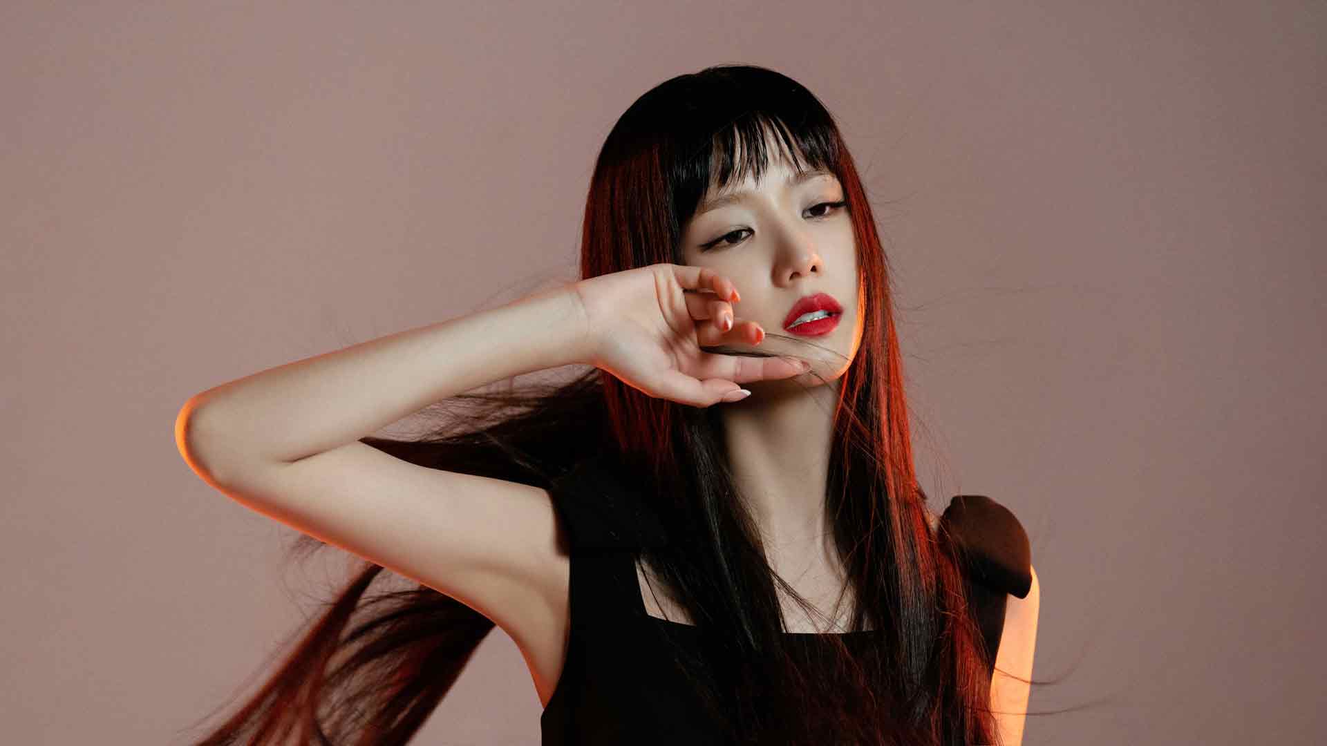 Blackpink – JISOO 桌面壁纸