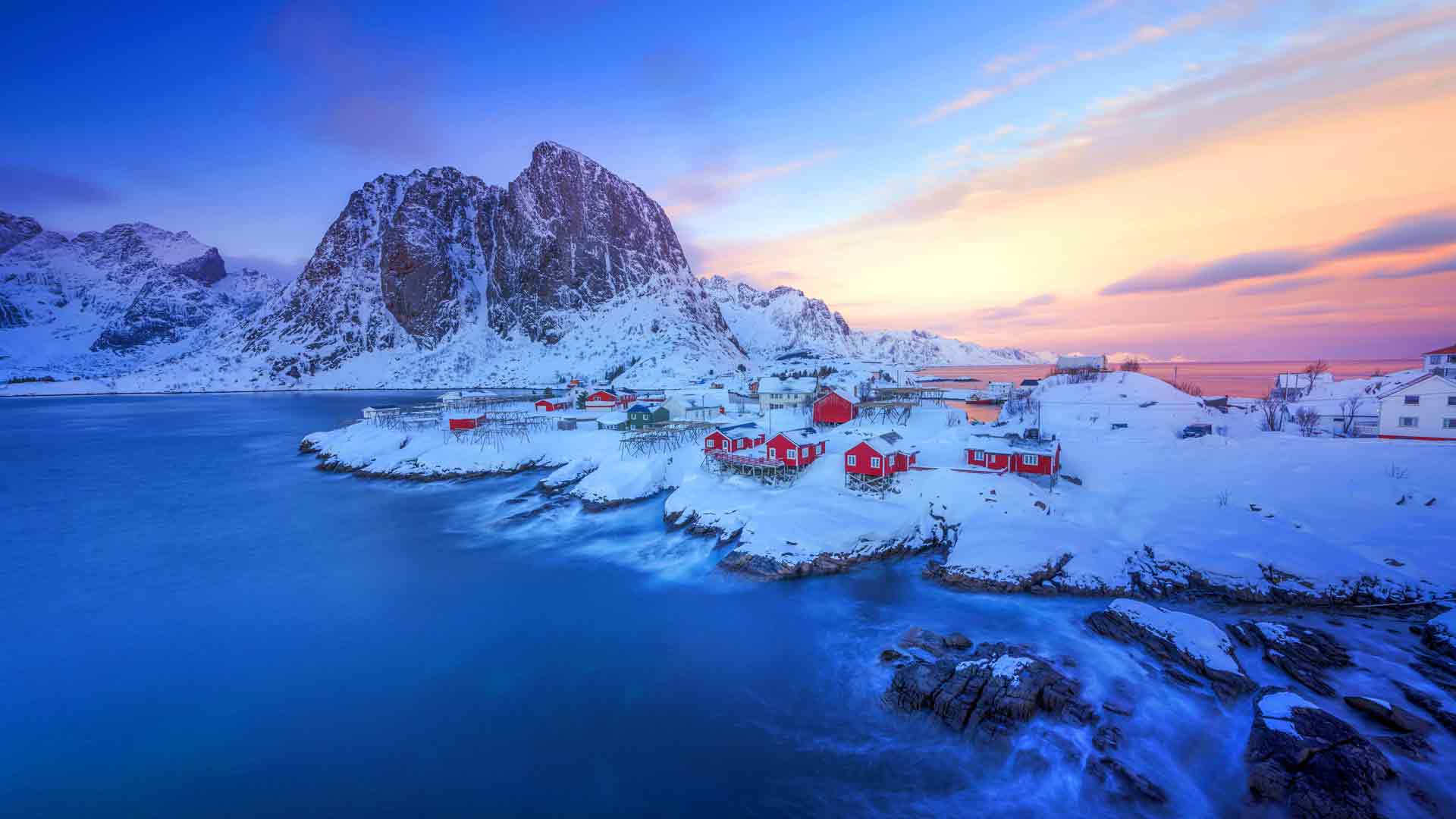 挪威冬季风景渔村雪山