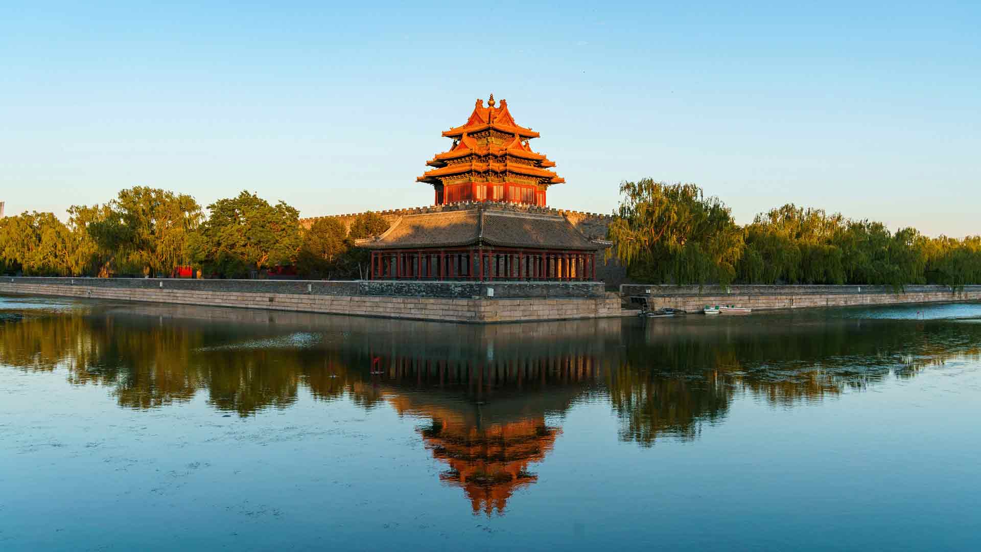 蓝天湖紫禁城一角