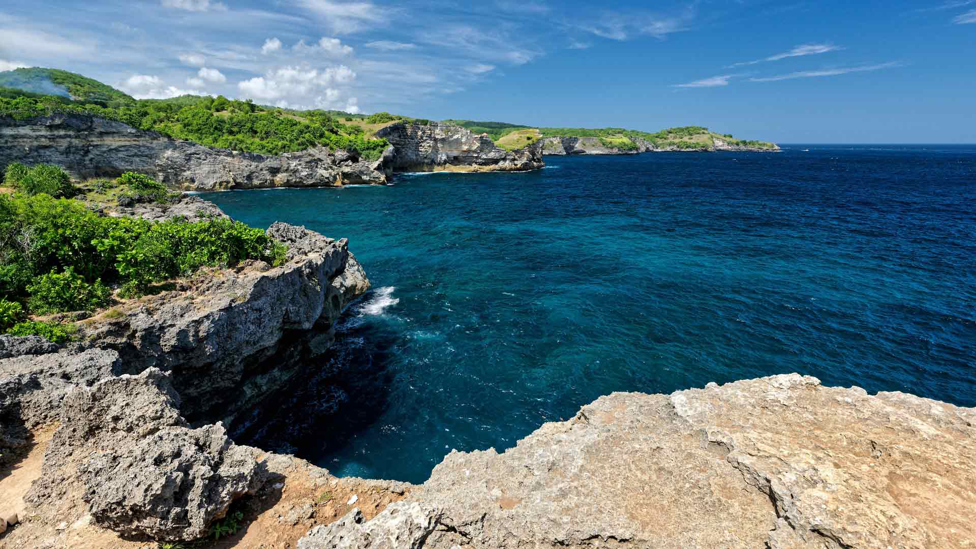印度尼西亚巴厘岛 Nusa Penida 钻石海滩海岸